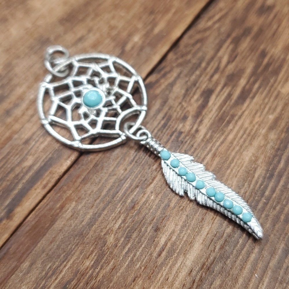 Dreamcatcher bohemian leaf pendant